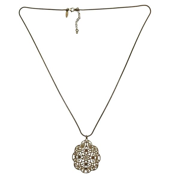 NYC Vintage Style Filigree Pendant Gold Tone Extra Long 36" Fashion Necklace - Picture 1 of 4